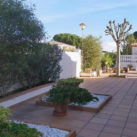 Casa Lladoners * L' Escala