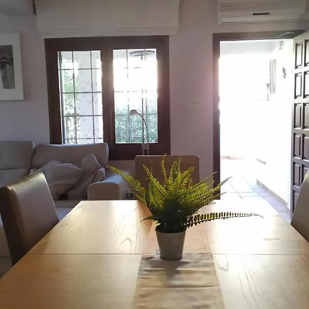 Casa Lladoners *